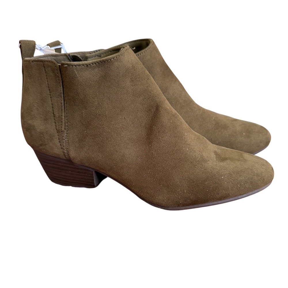 Universal Thread Womens Olive Green Faux Suede Ankle Booties Low Block Heel 8.5